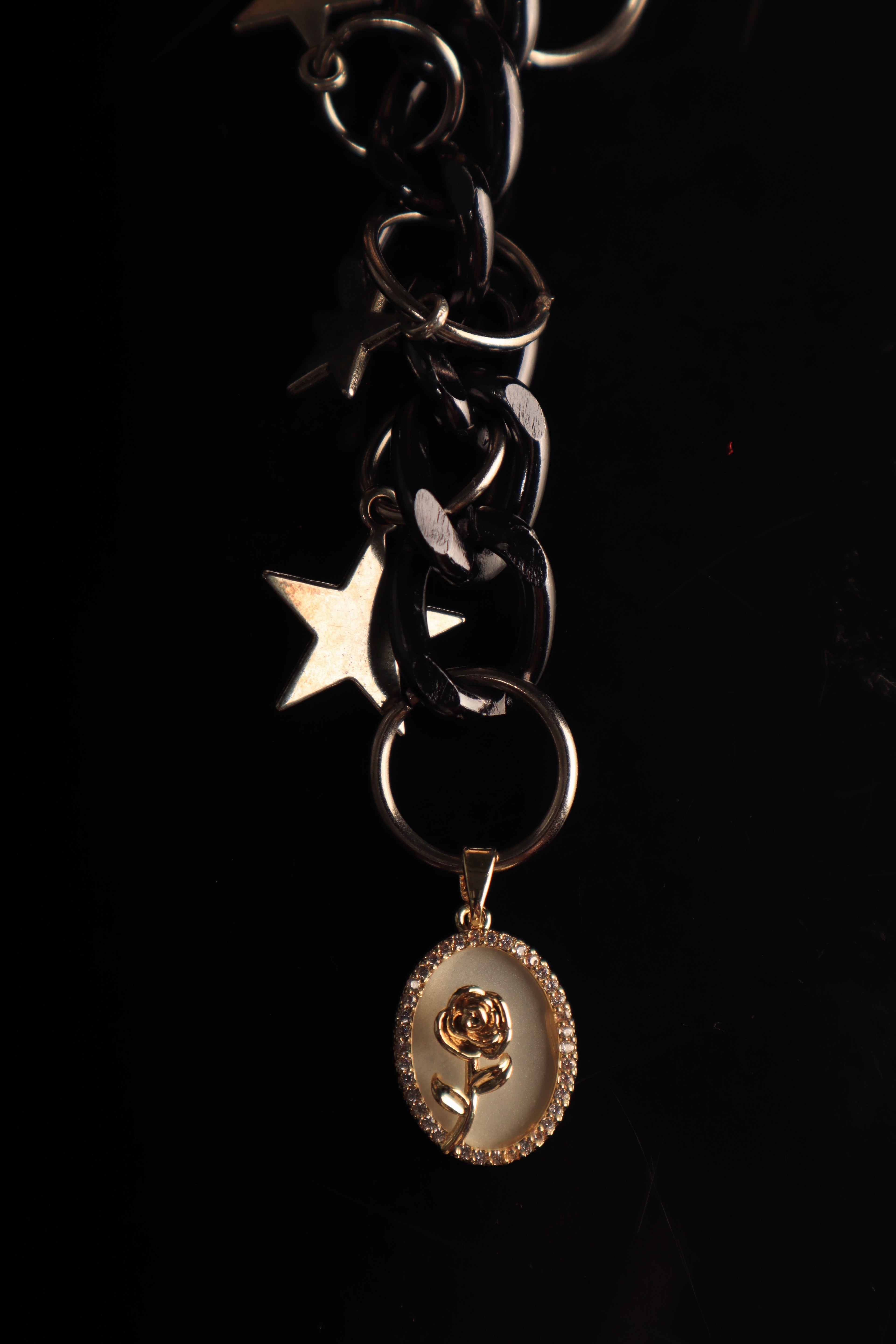 Collar Reina
